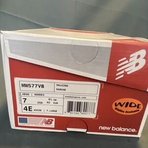 New Balance Men's walking shoes/sneakers. Brand New in the box.